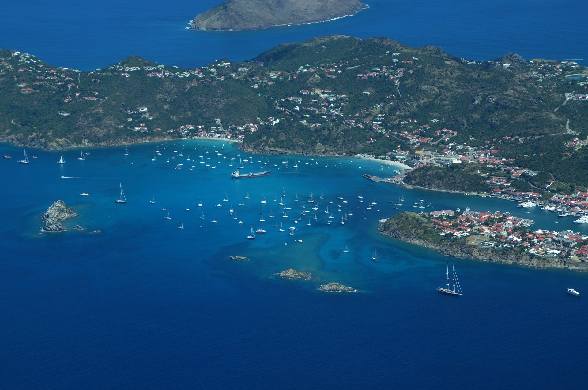 St. Kitts & Nevis