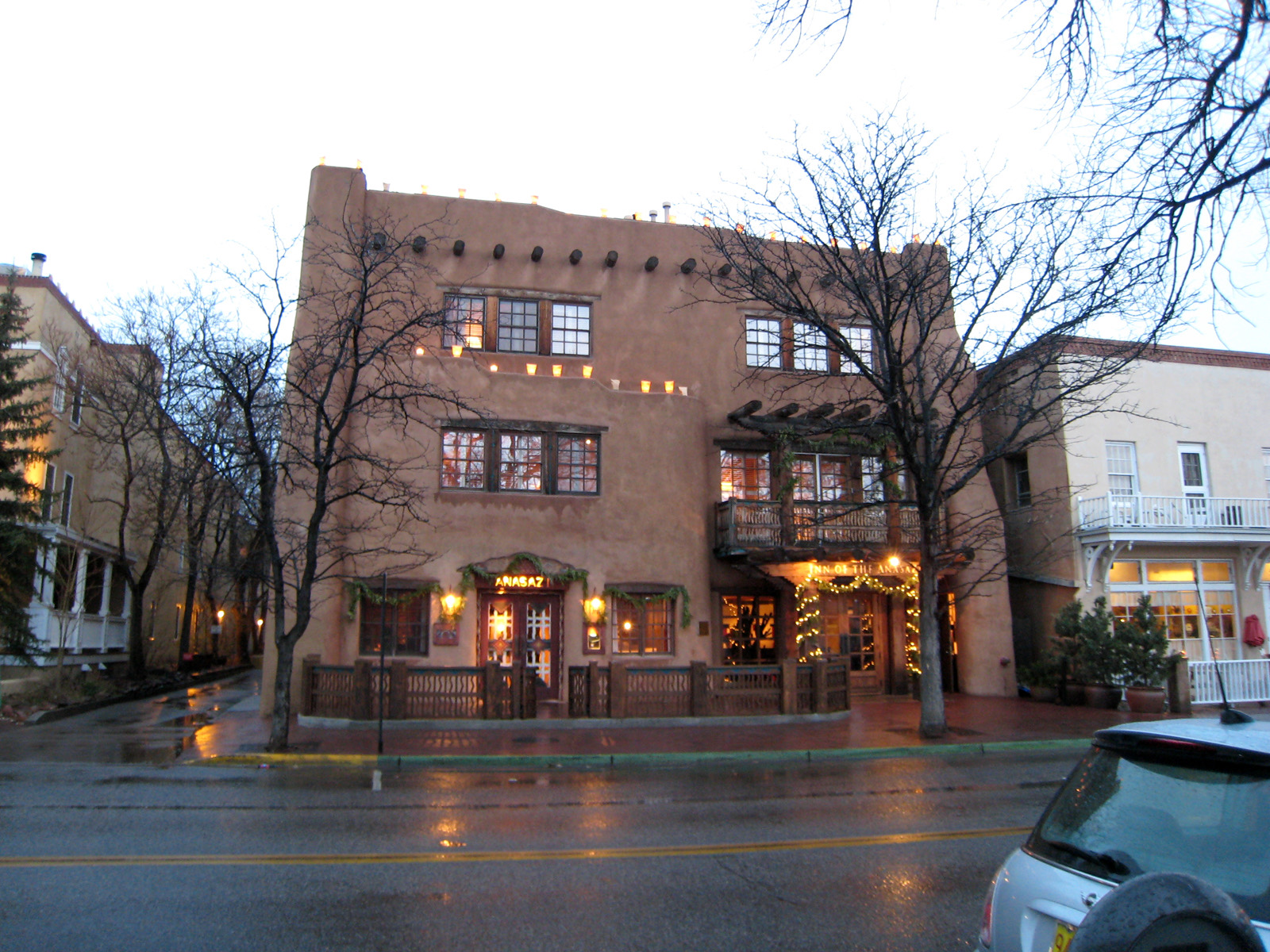 Rosewood Inn of the Anasazi